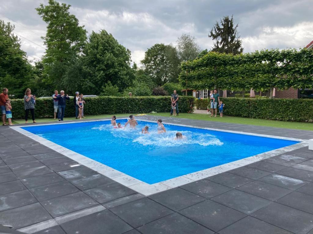 Camping De Peelweide Grashoek Экстерьер фото